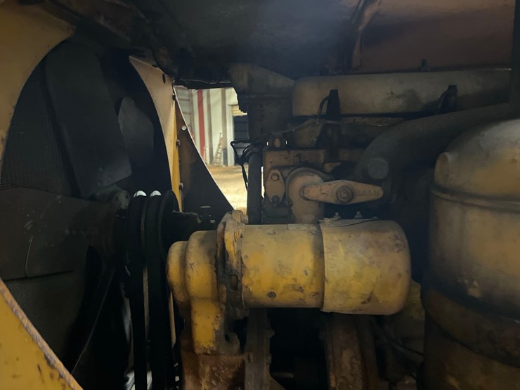 caterpillar-d8-image-43