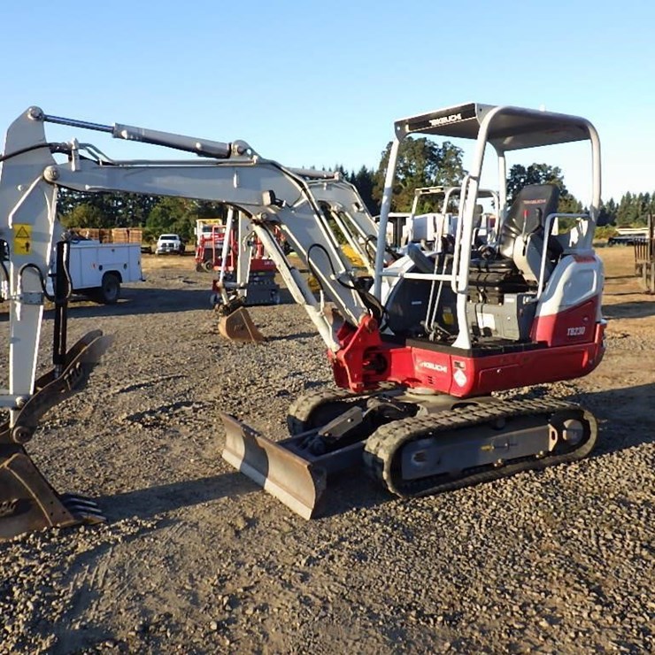 2019 TAKEUCHI TB230