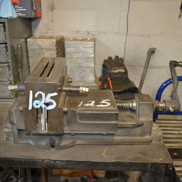 GUIDE MOLD FOR GANG EDGER