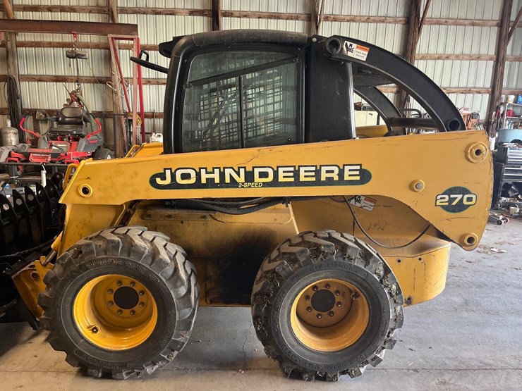 john-deere-270-image-2
