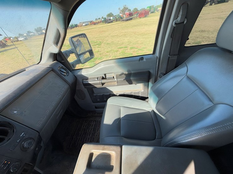 2011-ford-f250-image-18