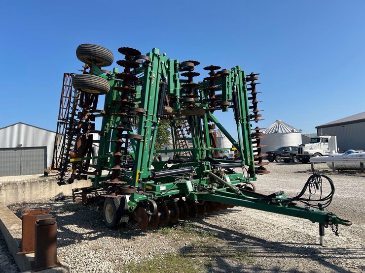 great-plains-4000-image-2
