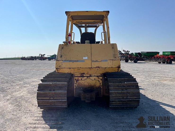 deere-750c-image-6