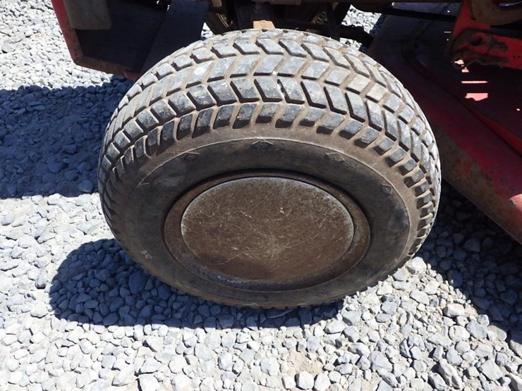massey-ferguson-10-image-15