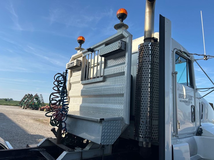 1990-kenworth-t600-image-10