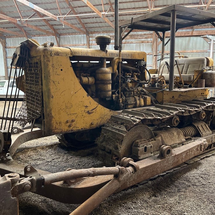 CATERPILLAR D8