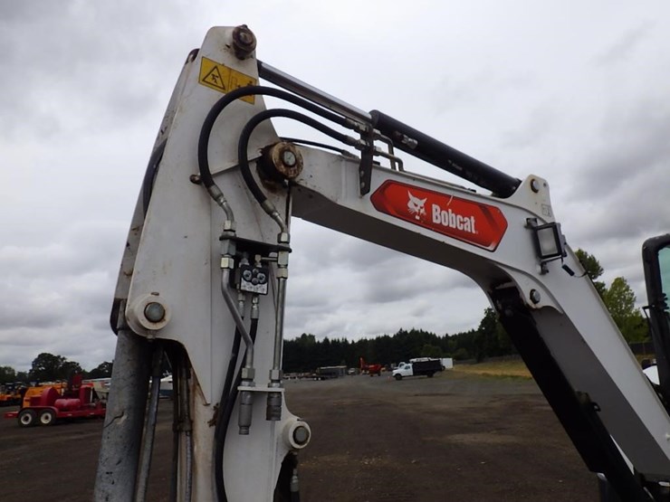 2020-bobcat-e42-image-13