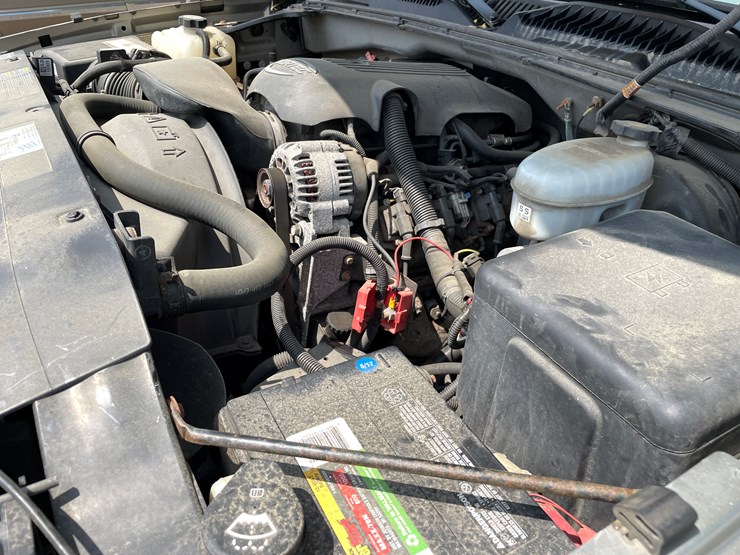2003-chevrolet-silverado-1500-image-19