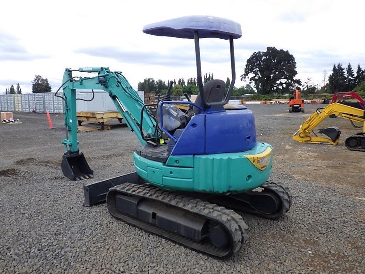 komatsu-pc35mr-1-image-5