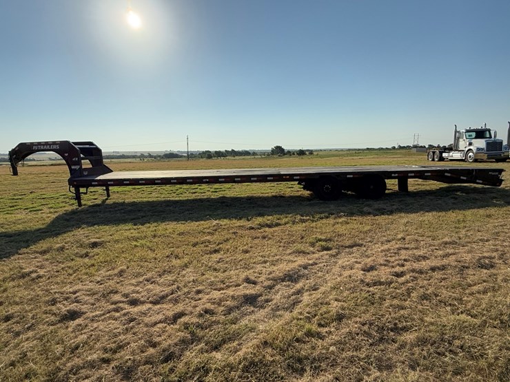 2023-pj-flatbed-image-11