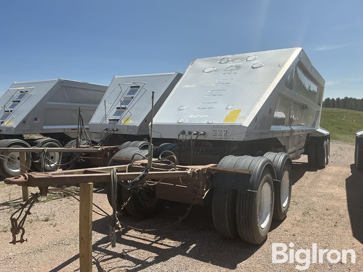2003-travis-35-ft-image-3