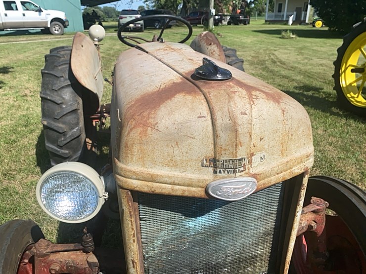 1947-ford-2n-image-7