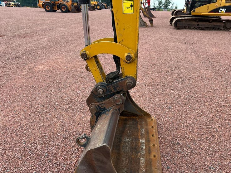 2020-caterpillar-306-cr-image-40