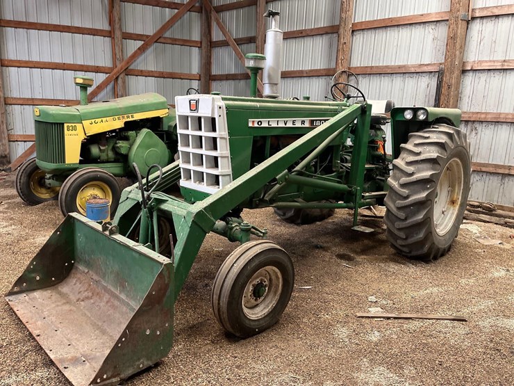 oliver-1800-image-1