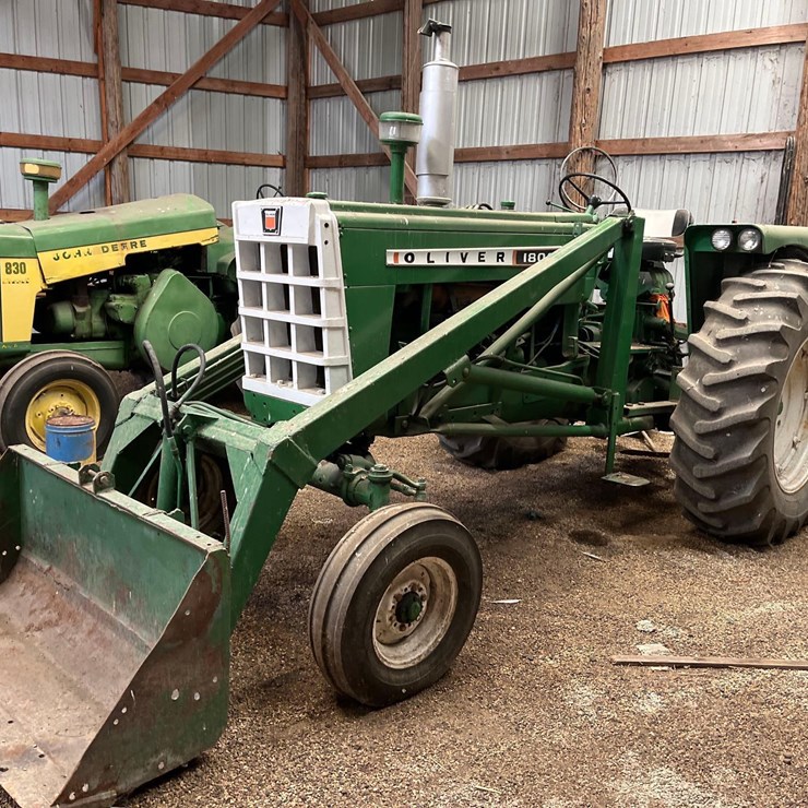 OLIVER 1800