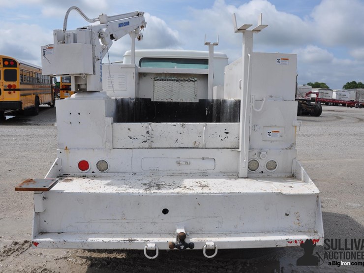 2000-international-4700-image-6