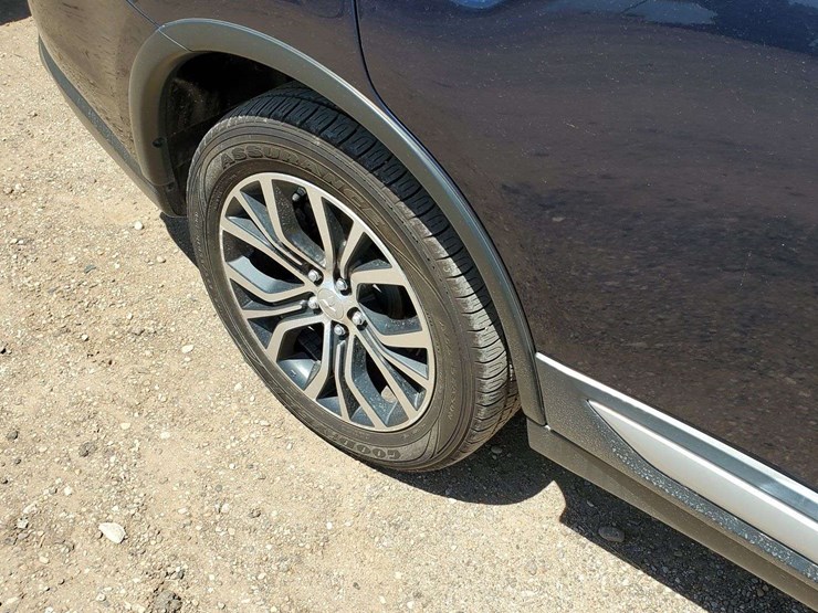 2016-mitsubishi-outlander-image-21