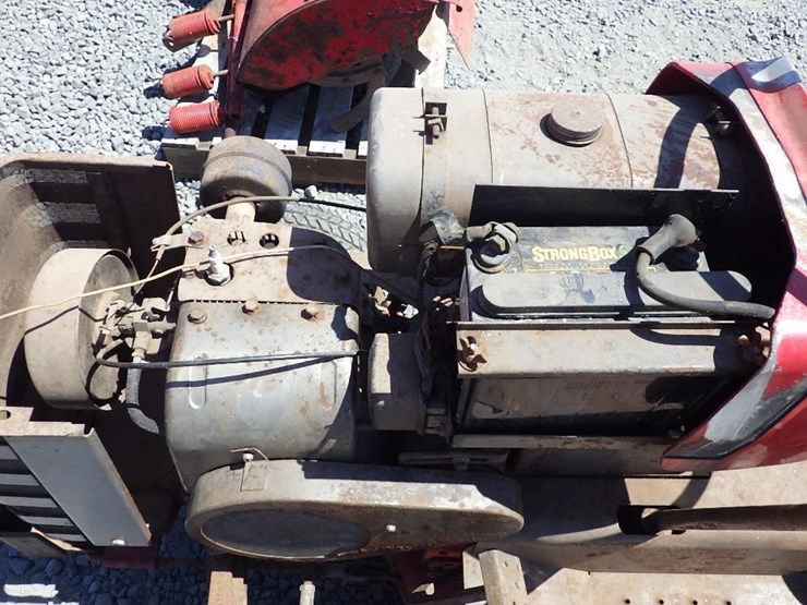 massey-ferguson-10-image-12