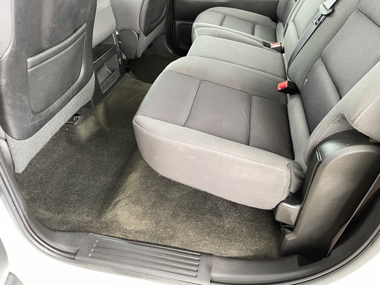 2015-chevrolet-silverado-1500-image-68