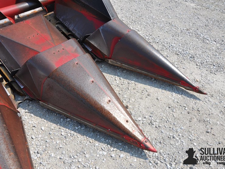 case-ih-1064-image-20