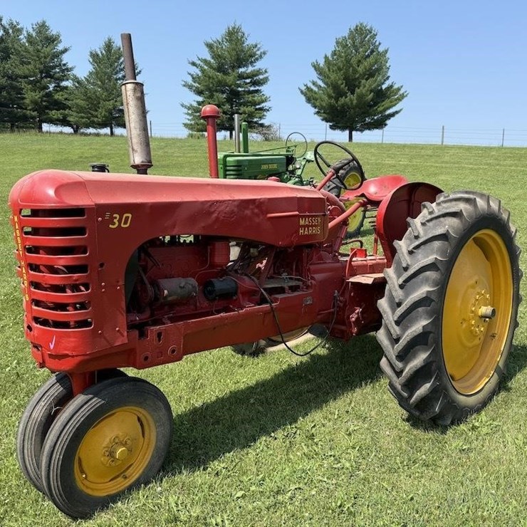 MASSEY-FERGUSON 30