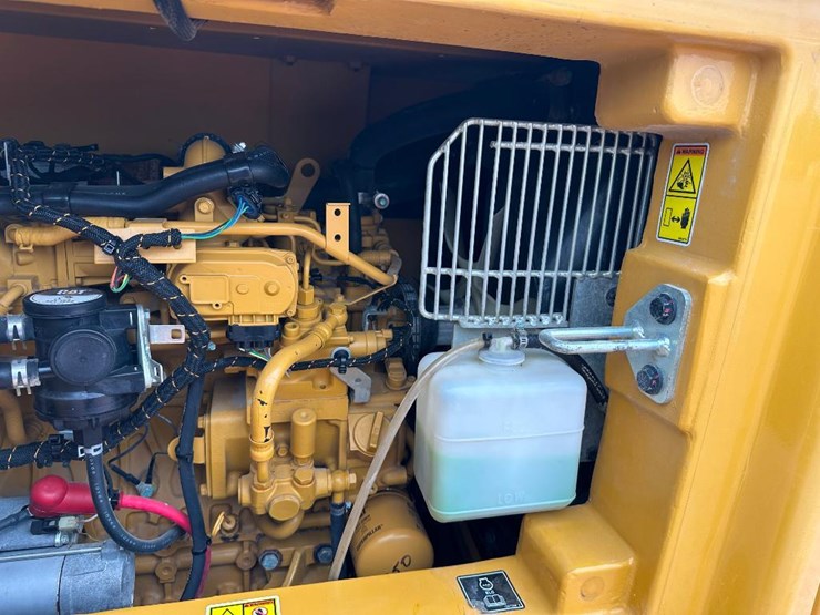 2020-caterpillar-306-cr-image-45