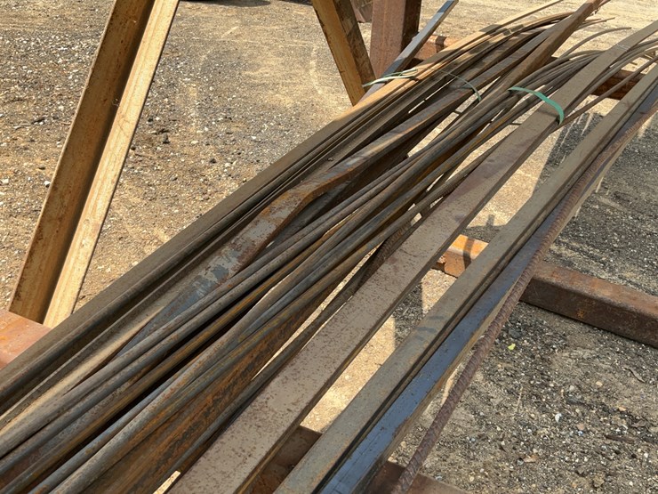 #175-•-steel-stock-image-6