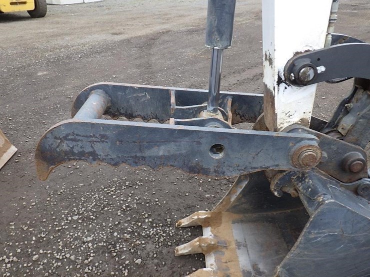 2020-bobcat-e42-image-10