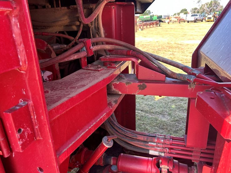 case-ih-9150-image-33