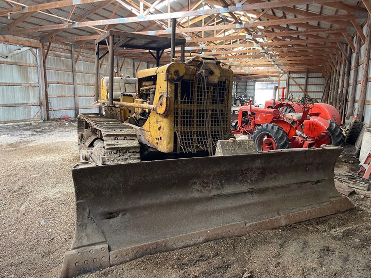 caterpillar-d8-image-3