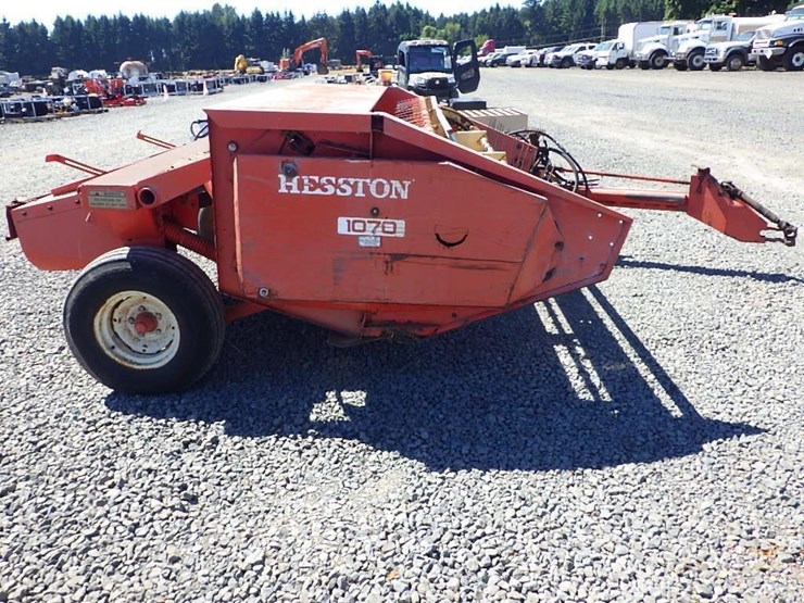 hesston-1070-image-6