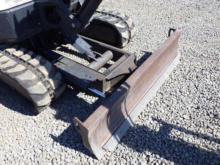 2012-bobcat-e50-image-15