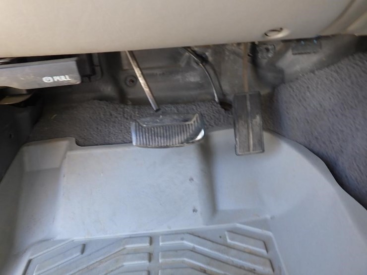 1999-ford-f250-image-28