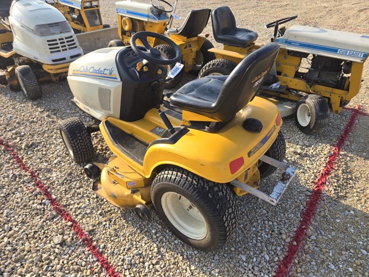 cub-cadet-gt2550-image-5
