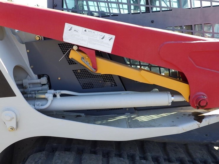 takeuchi-tl12r2-image-22