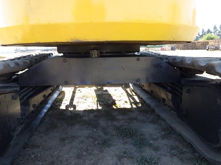 komatsu-pc12uu-image-20