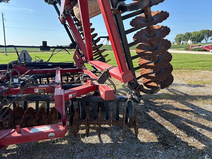 case-ih-true-tandem-330-turbo-image-8
