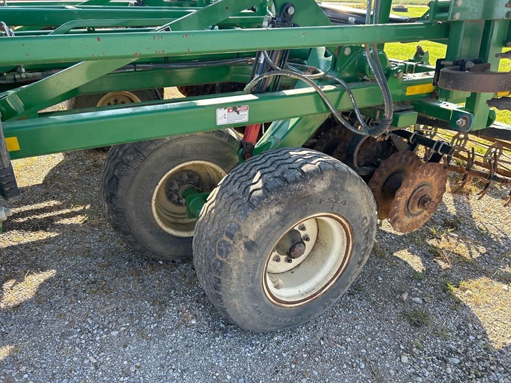 great-plains-4000-image-12