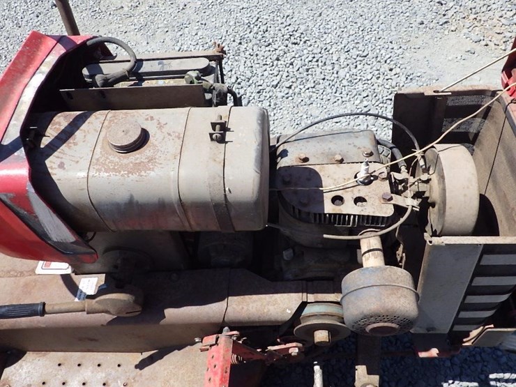 massey-ferguson-10-image-11