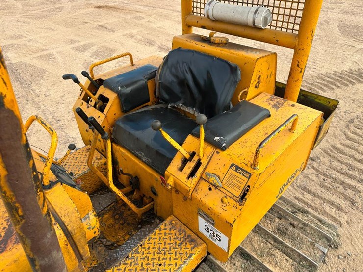deere-450c-image-40