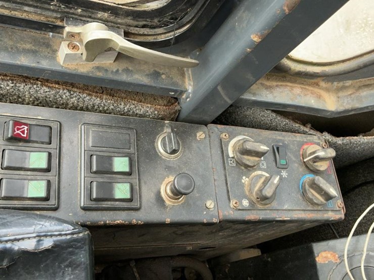 2003-timberjack-430b-image-111