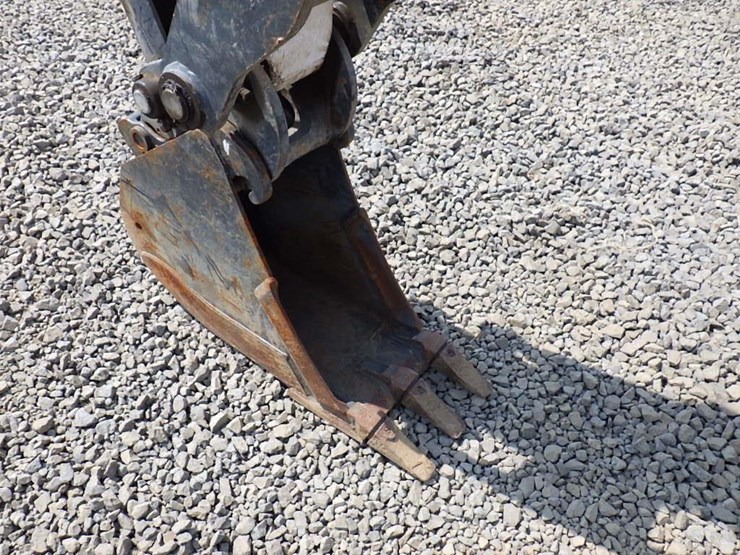 2022-bobcat-e42-image-7