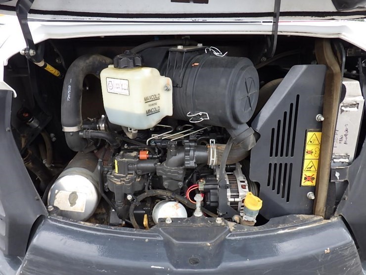 2020-bobcat-e42-image-19
