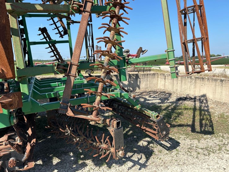 great-plains-4000-image-17