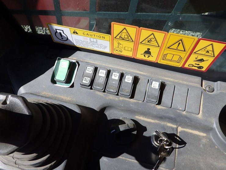 takeuchi-tl12r2-image-19