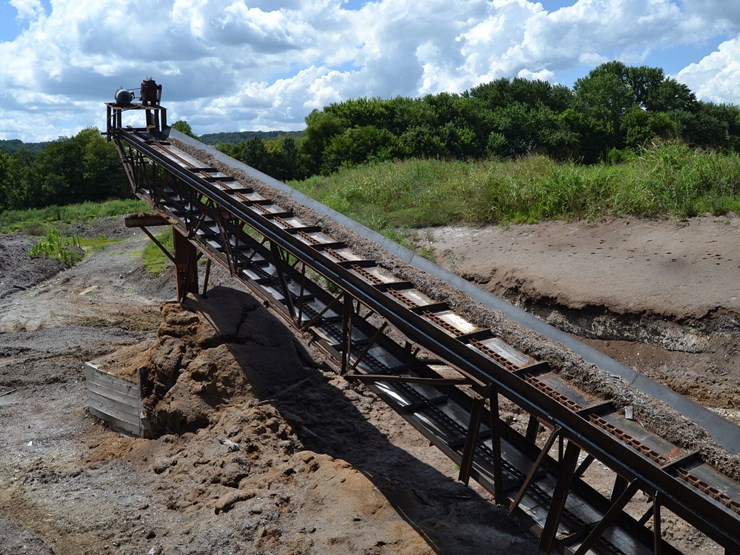 28"x60'-all-steel-incline-waste-conveyor-w/-steel-drags-w/-drive-image-1