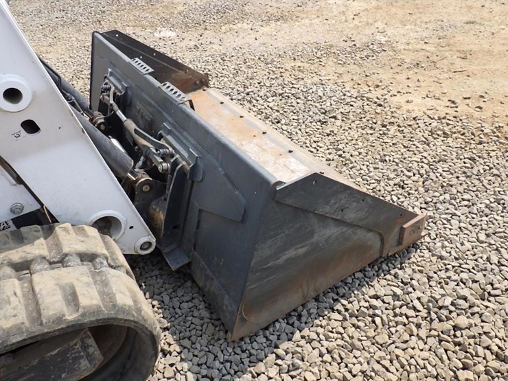 2022-bobcat-t770-image-9