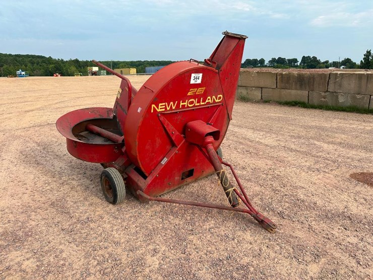 new-holland-28-image-1