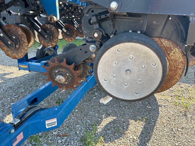 kinze-3500-image-10