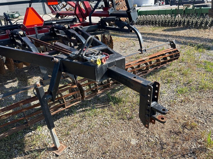 case-ih-true-tandem-330-turbo-image-17